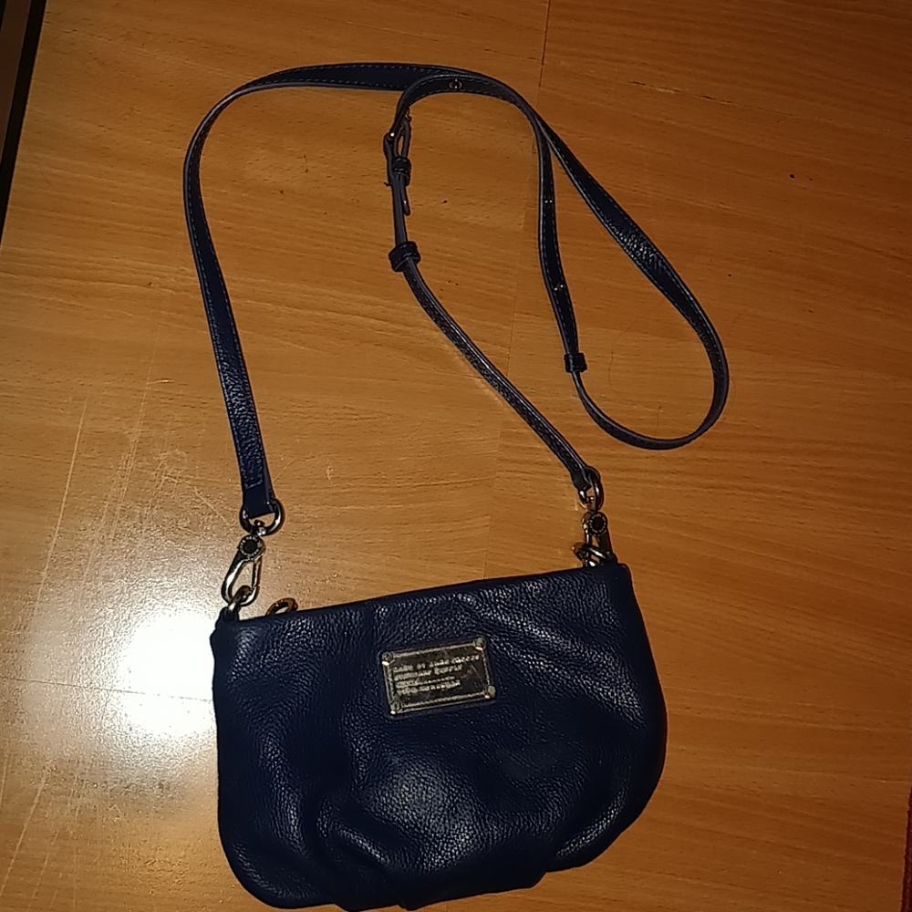 MCBMJ Marc Jacobs blue leather crossbody-like new!